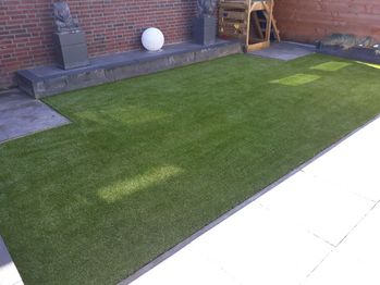 Kunstgras achtertuin best subtil